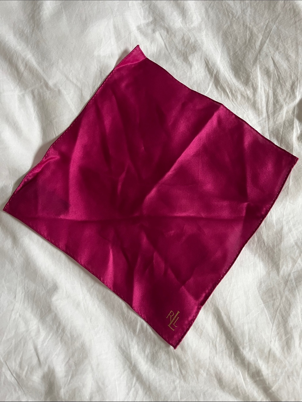 Lauren Ralph Lauren Vintage Fuchsia pink suit pocket square 100% silk